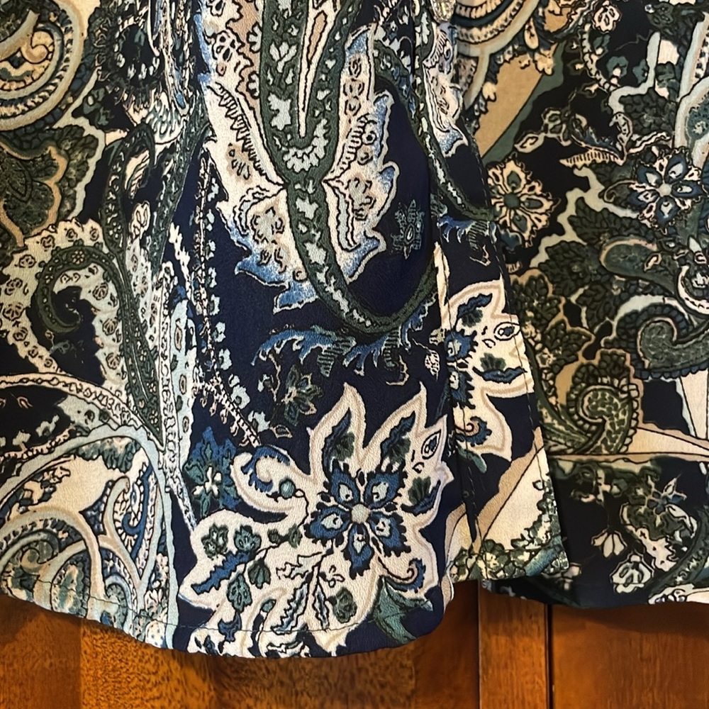 Roz & Ali 1X Paisley Button Down Blouse Blue Green Boho Flowy Women Plus Top - Picture 12 of 14